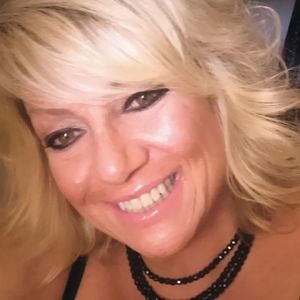 Meet your Posher, Robin